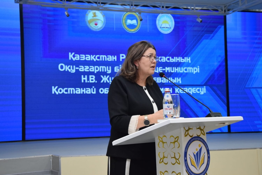 Оқу-ағарту Бірінші вице-министрі Н.В. Жумальдидаеваның ата-аналар және педагогикалық қауыммен кездесуі