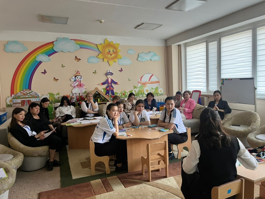 Шығармашылық-бұл ерекше қызмет түрі, ол адамға ләззат береді.