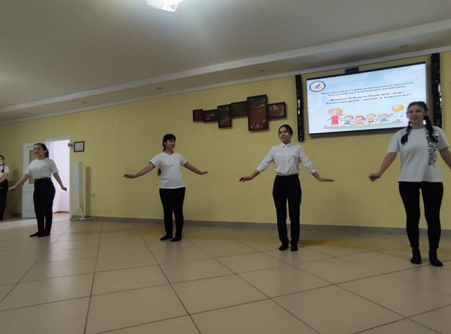 &laquo;Жан байлығы &ndash; білім мен өнер&raquo; ұранындағы &laquo;Мектепке дейінгі тәрбие және оқыту&raquo; мамандығының апталығы