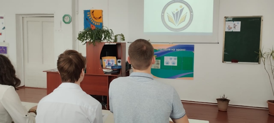 Кәсіптік бағдар беру конференциясы: мамандықты саналы түрде таңдауға қадам