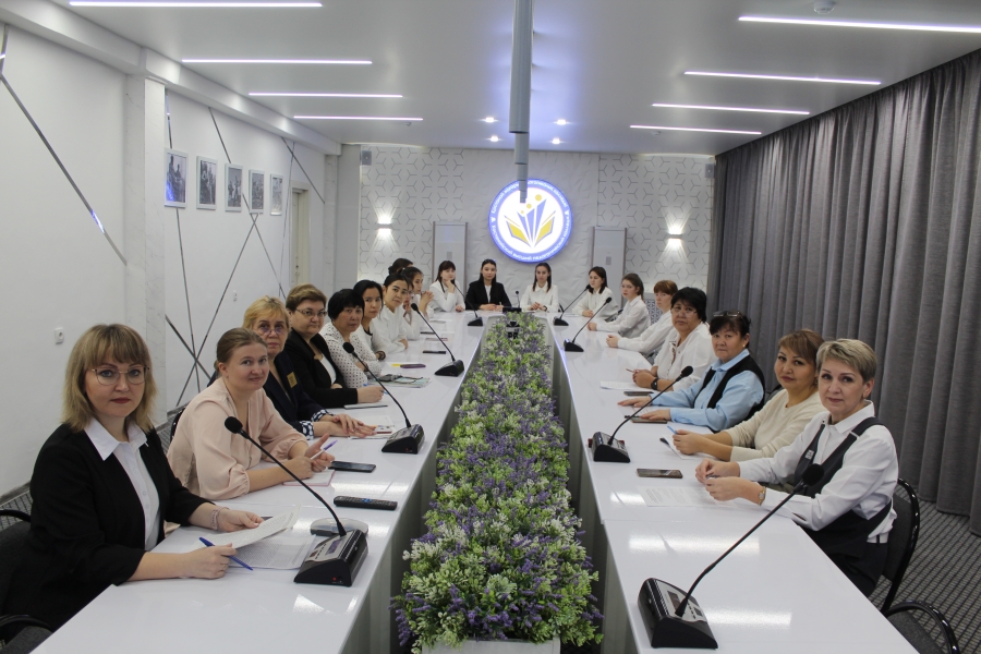 Педагогтер мен білім алушылардың &laquo;Мектепке дейінгі білім беру: қазіргі жағдайдағы даму стратегиялары&raquo; халықаралық ғылыми-практикалық конференциясына қатысуы