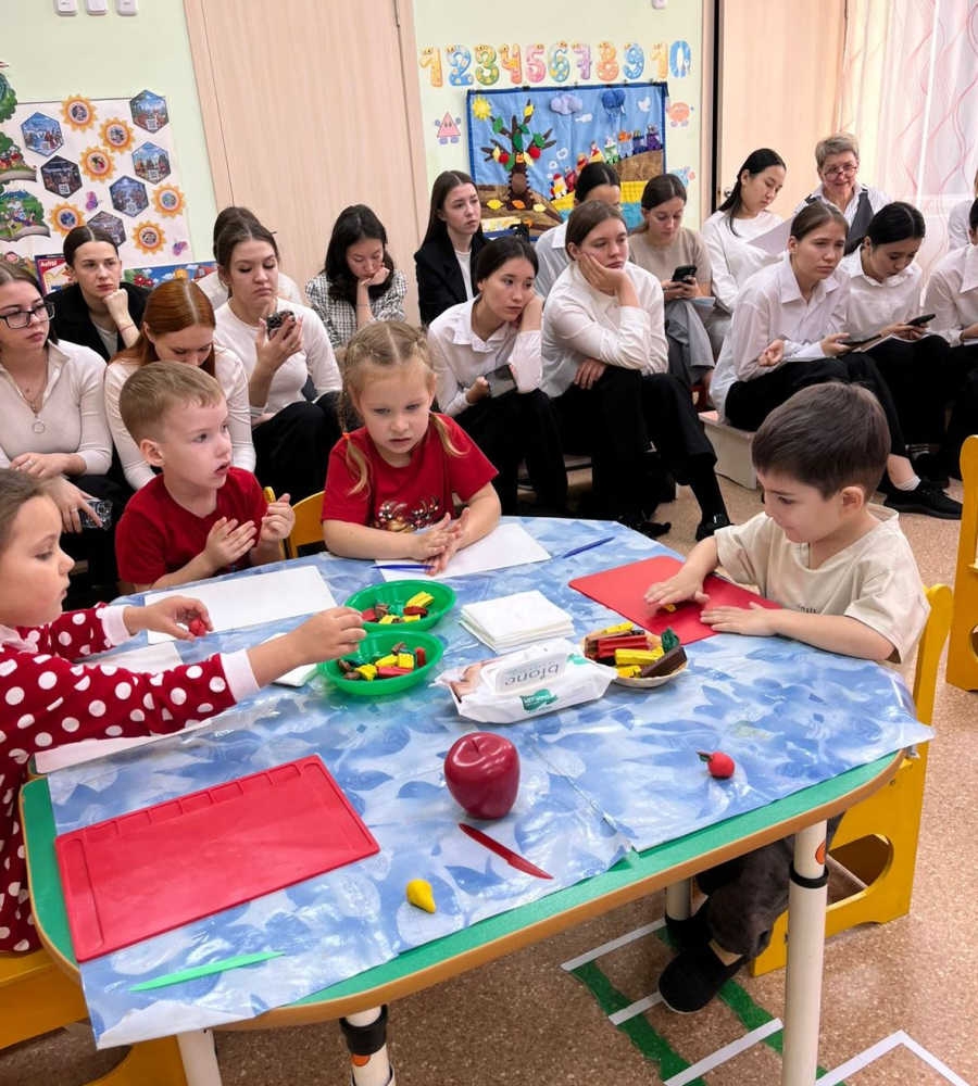 Шығармашылық әлеміндегі бір күн