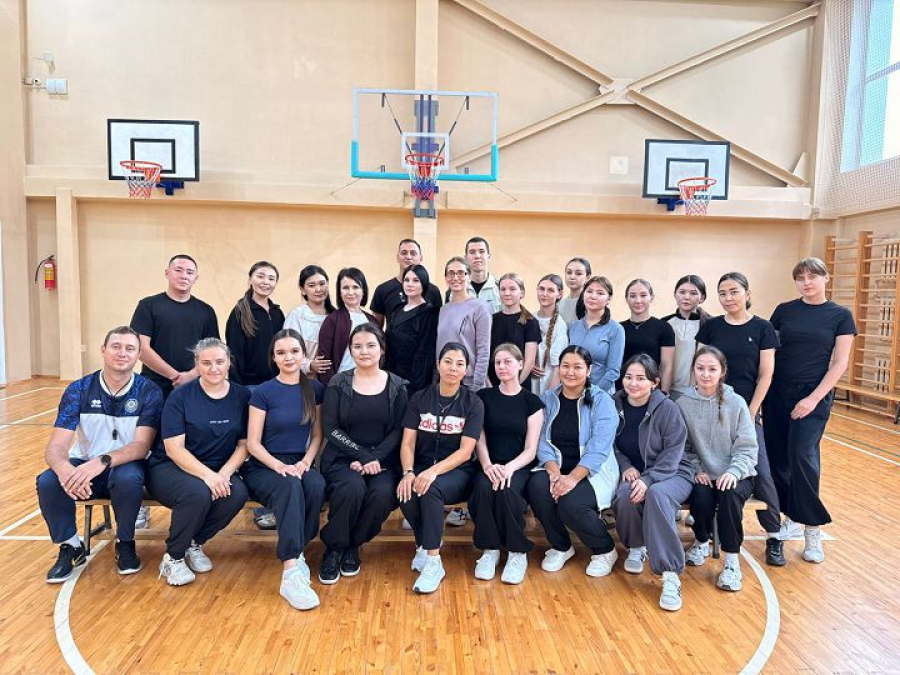 &laquo;Студенттер vs педагогтер&raquo; шығармашылық-спорттық марафоны