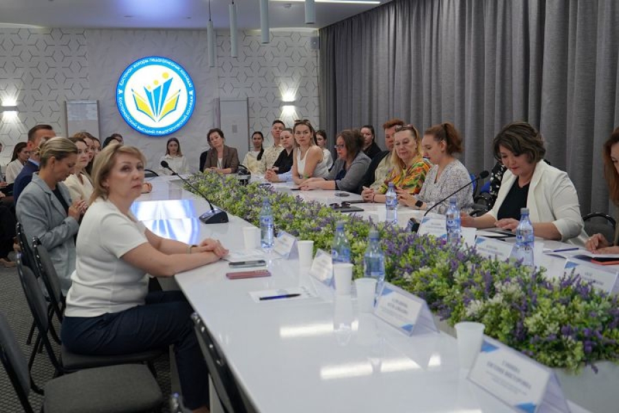 Халықаралық қатысумен хореографиялық пәндер оқытушыларына арналған «Хореографиялық пәндерді оқытудың заманауи педагогикалық технологиялары»  республикалық семинар-практикумы